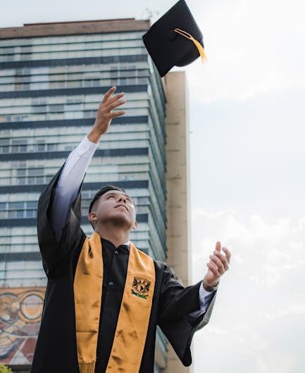 Купить диплом менеджера с занесением в реестр